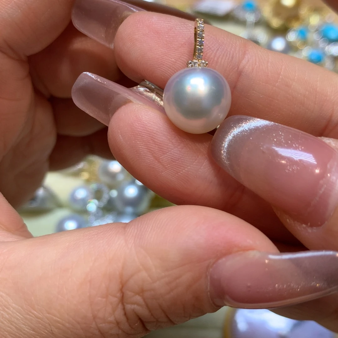 海水珍珠颈饰18K金镶嵌