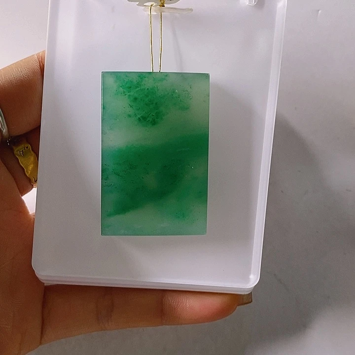 石英质玉未镶嵌吊坠(不含链)