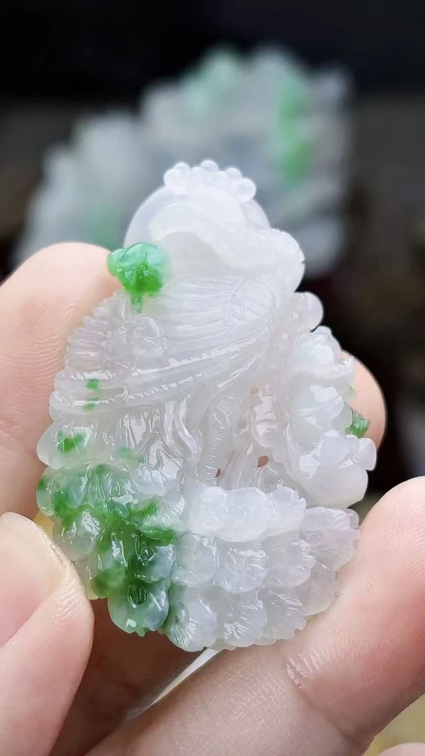 天然缅甸翡翠冰飘阳绿凤凰吊坠毛货定制买断需抛光尺寸48-30-11