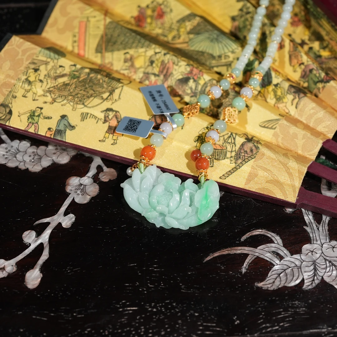 2.6香港王老板-翡翠吊坠kb146