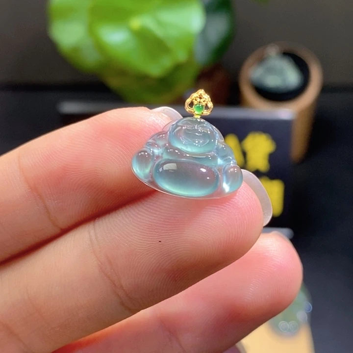 颈饰未镶嵌翡翠吊坠