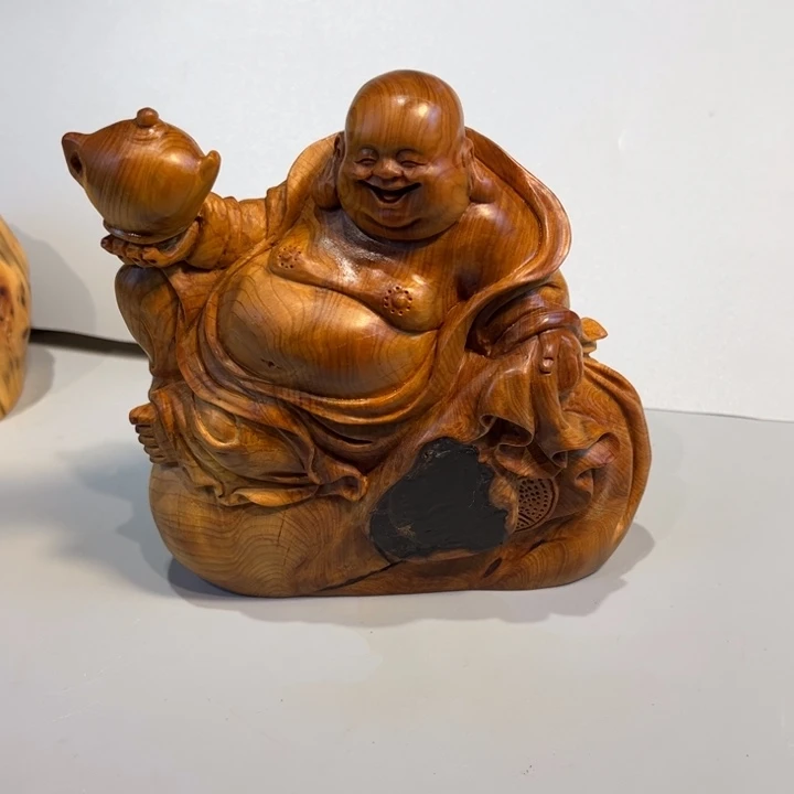 梁***_柏木（崖柏）根雕工艺摆件