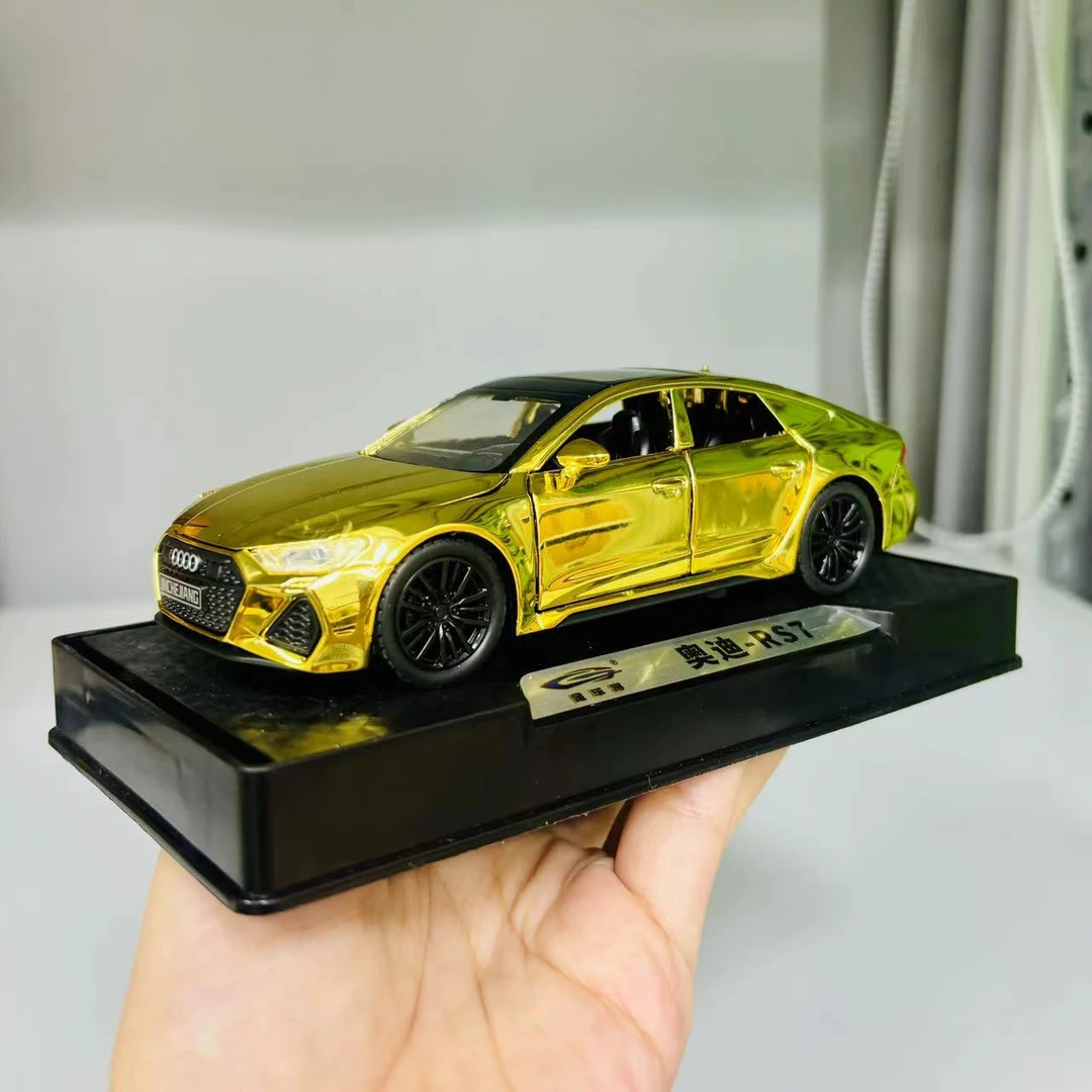 1:32合金奥迪RS7电镀六开门模型车