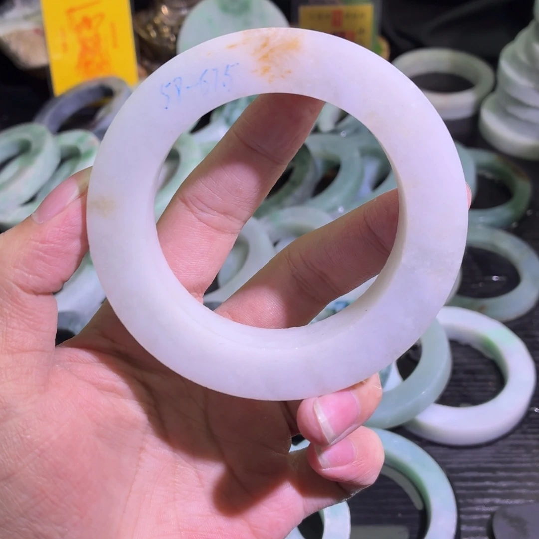 定制翡翠未镶嵌天然翡翠A货毛胚手镯定制