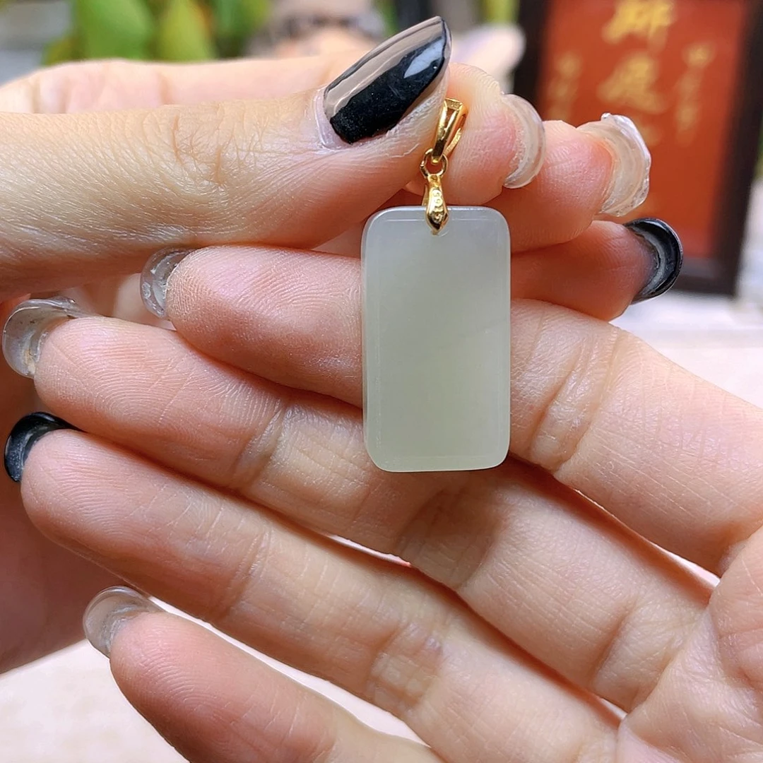 和田玉银S925镀金镶嵌吊坠(赠链)