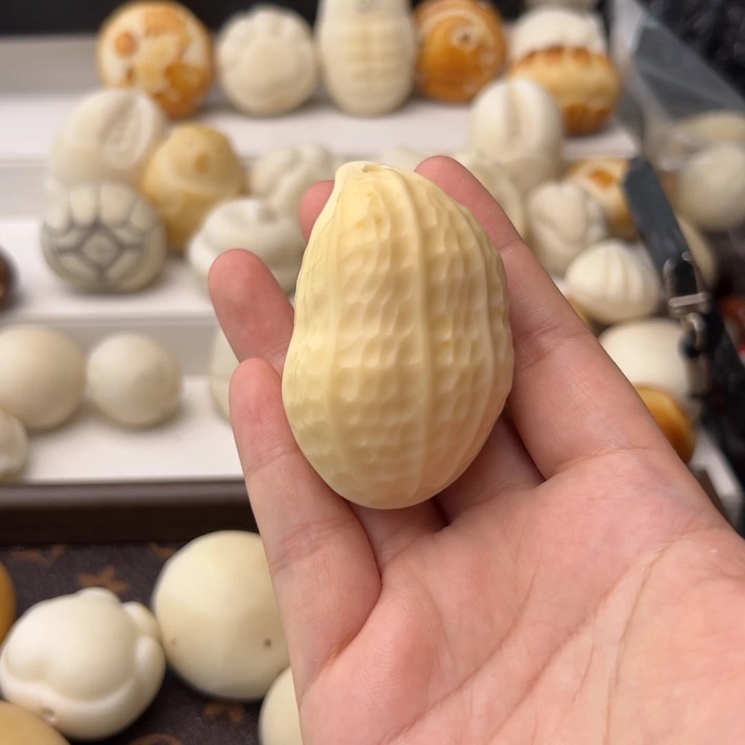 ╭***ღ把件菩提根/象牙果雕刻胖花生画柿子不退换