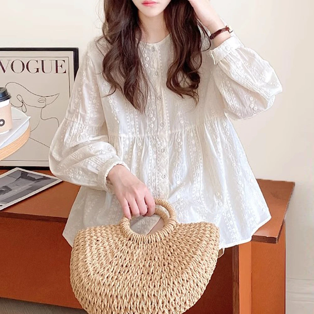 日韩白色衬衫女新款漂亮小衫法式圆领灯笼袖长袖棉蓬蓬娃娃衫上衣