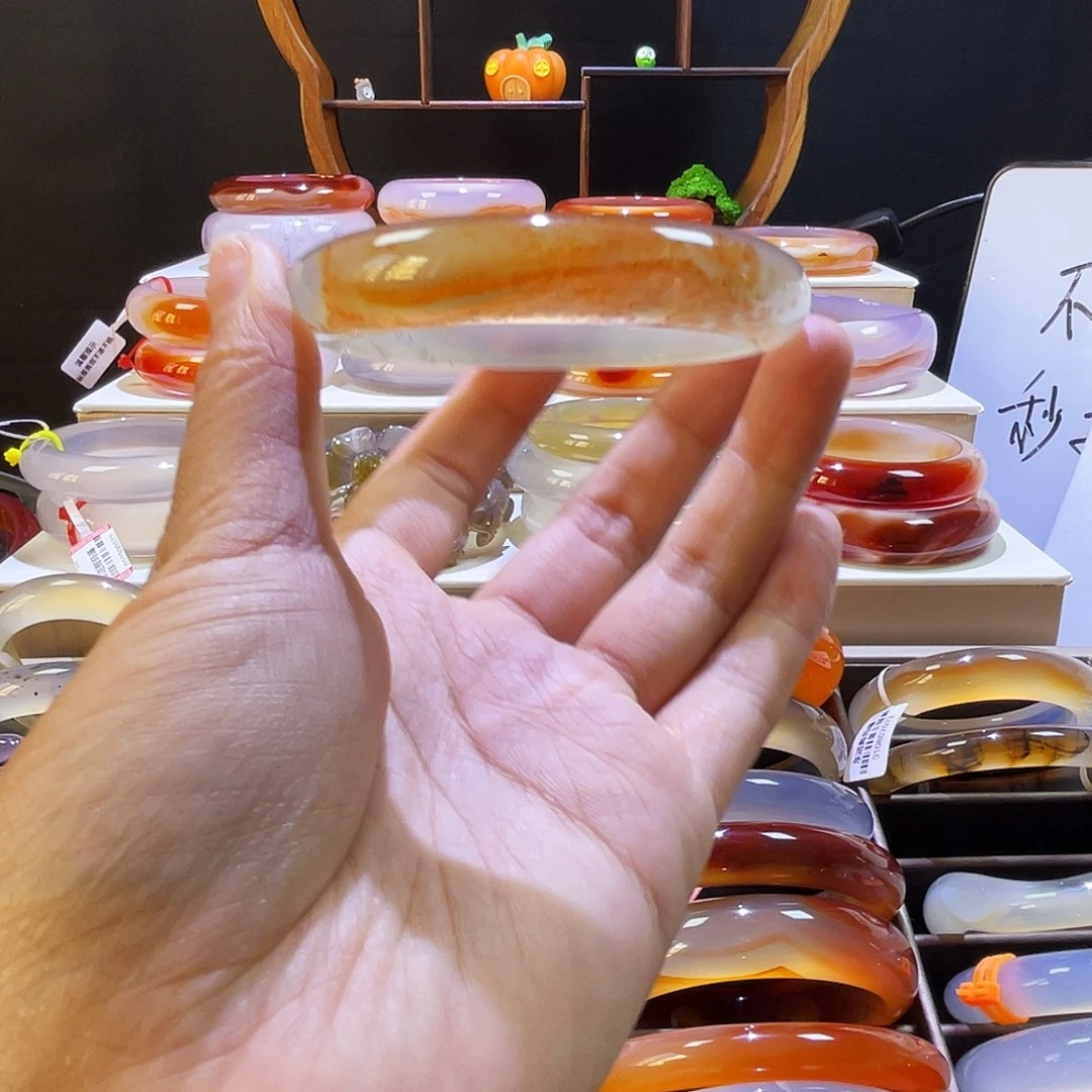 玛瑙/玉髓未镶嵌手镯