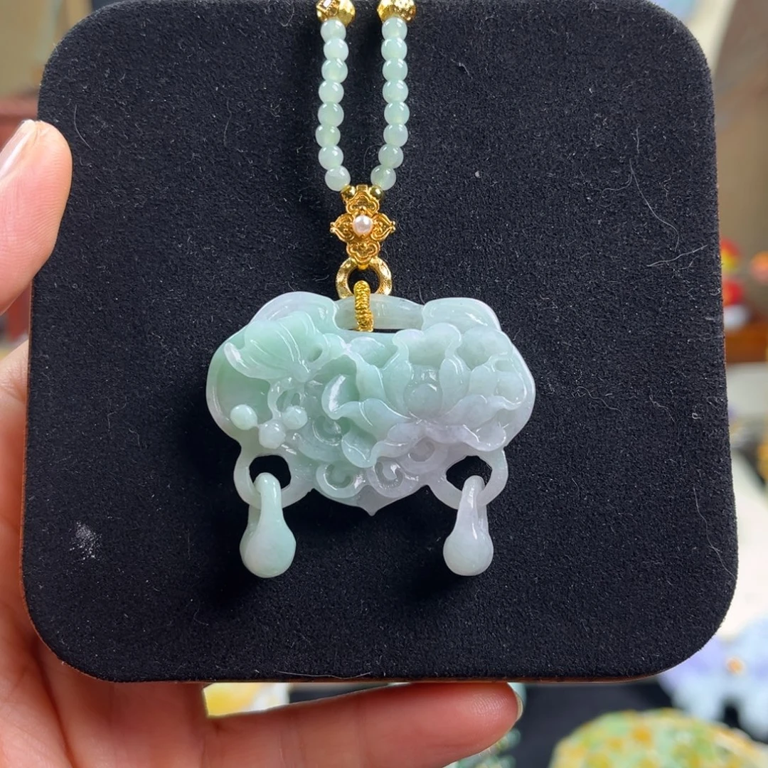 翡翠未镶嵌颈饰天然翡翠