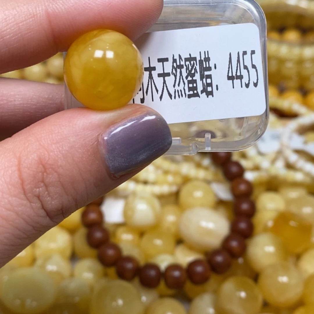琥珀未镶嵌珠宝奇石4455
