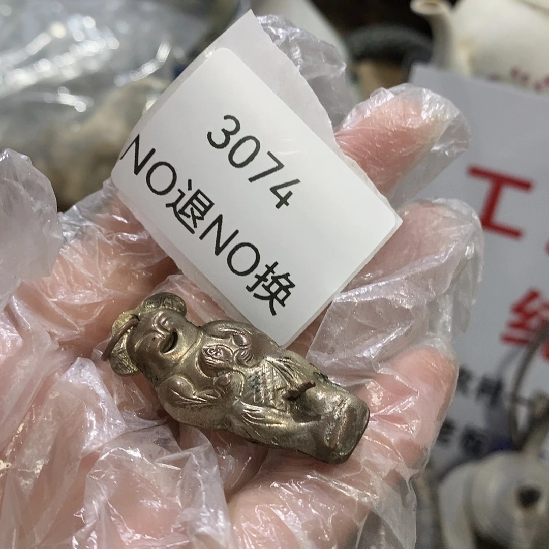 S***0瓷片3074号工艺品