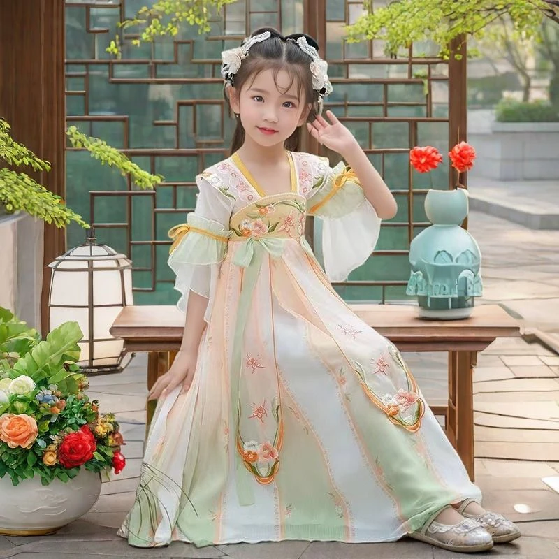 1215绿色两个蝴蝶结流苏女童汉服裙