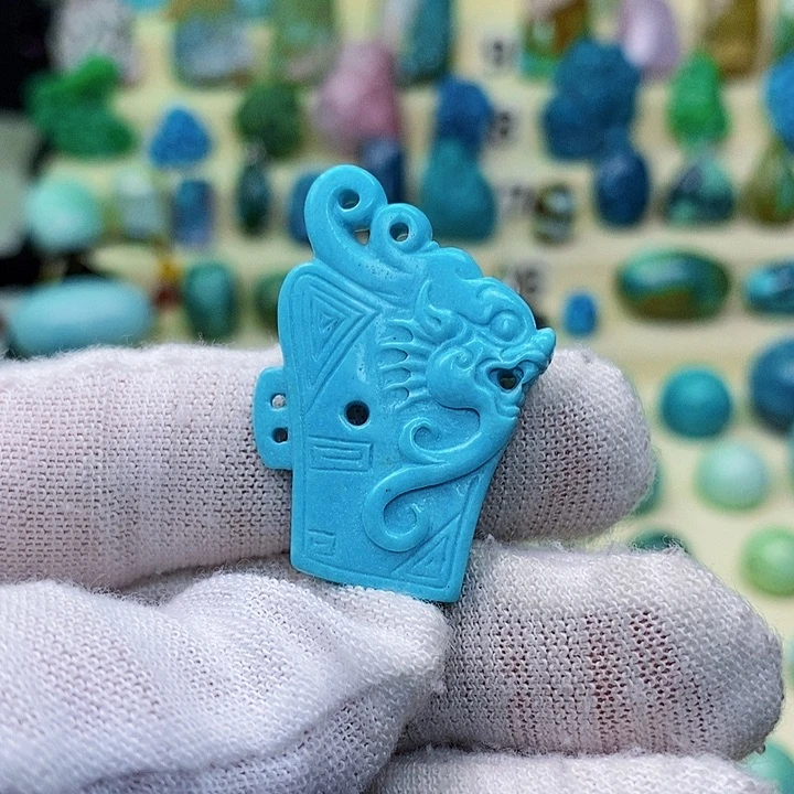 绿松石配饰未镶嵌