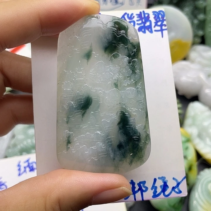 翡翠未镶嵌颈饰天然翡翠