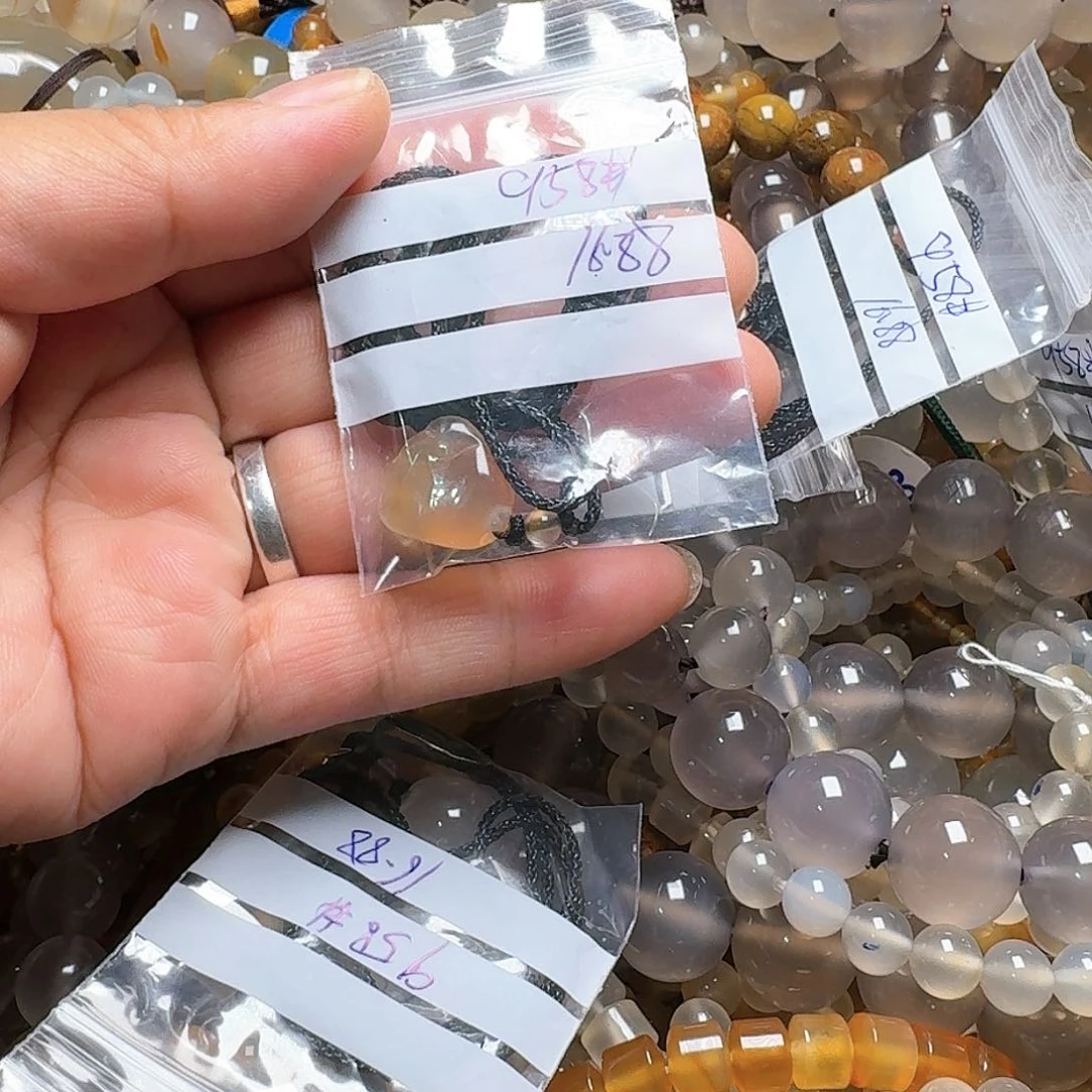 玛瑙/玉髓颈饰未镶嵌006