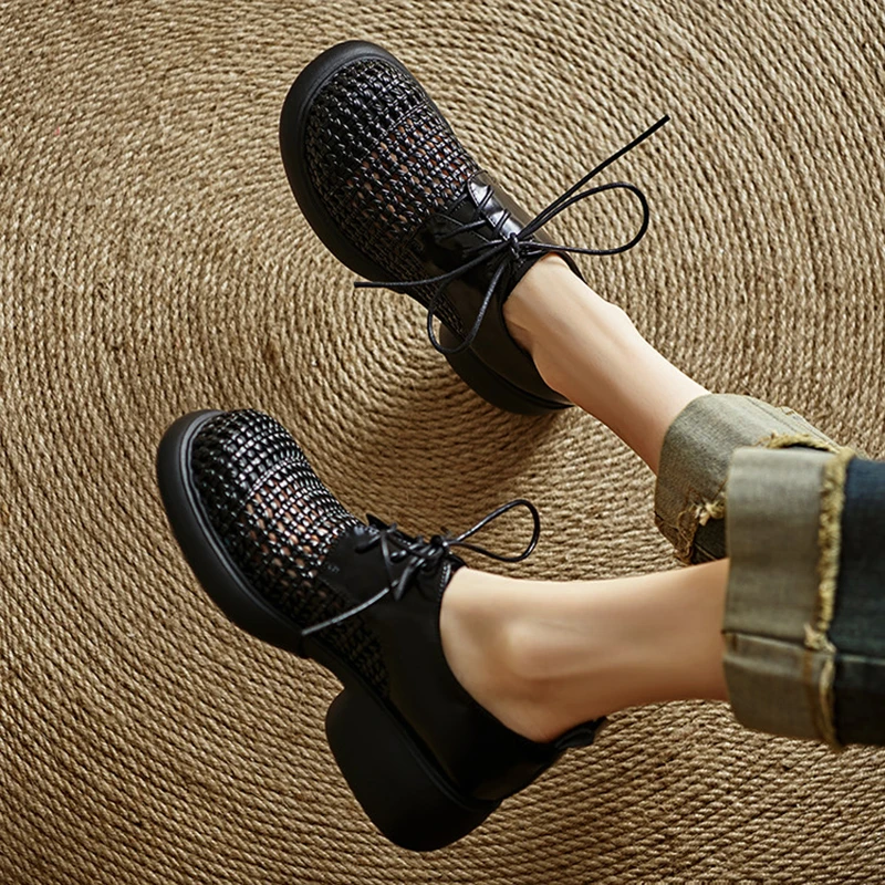 2025春季新款镂空透气编织厚底单鞋女时尚系带休闲圆头粗跟小皮鞋