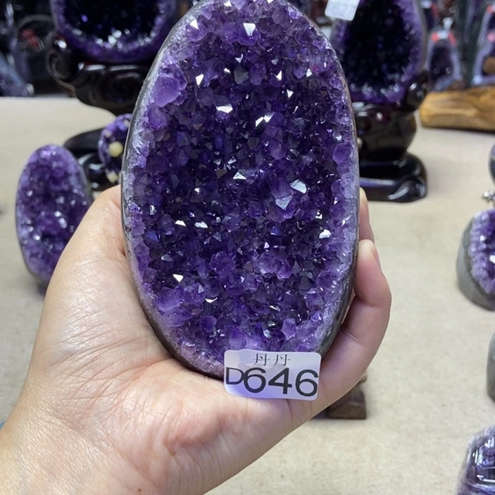 未镶嵌大型摆件（非配饰）水晶
