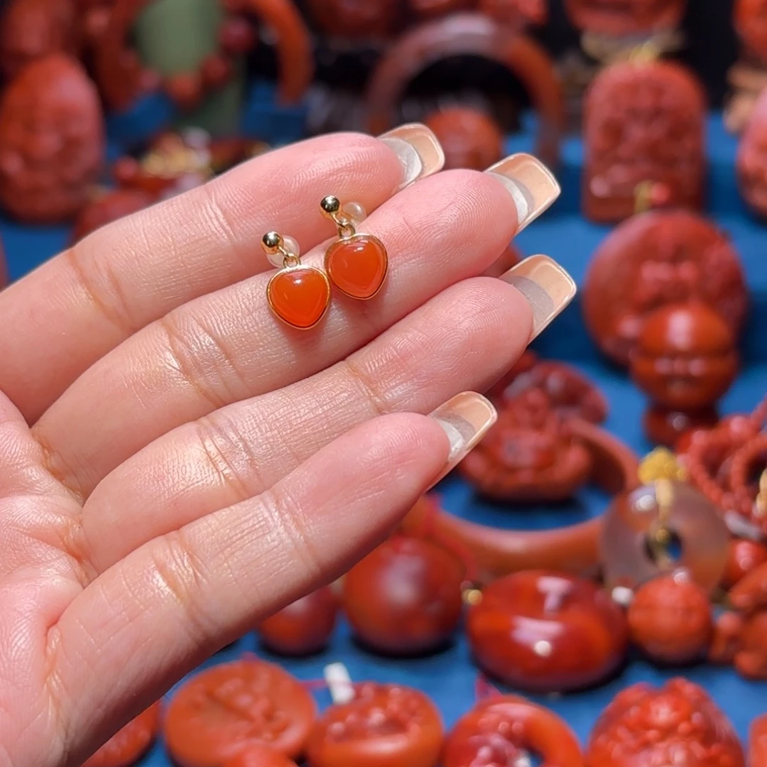 银S925镀金镶嵌雕刻南红玛瑙