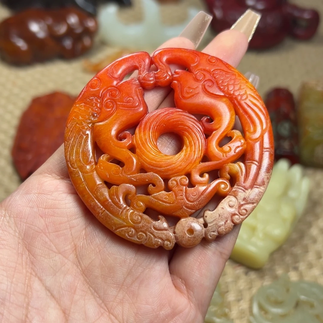 未镶嵌蛇纹石玉颈饰