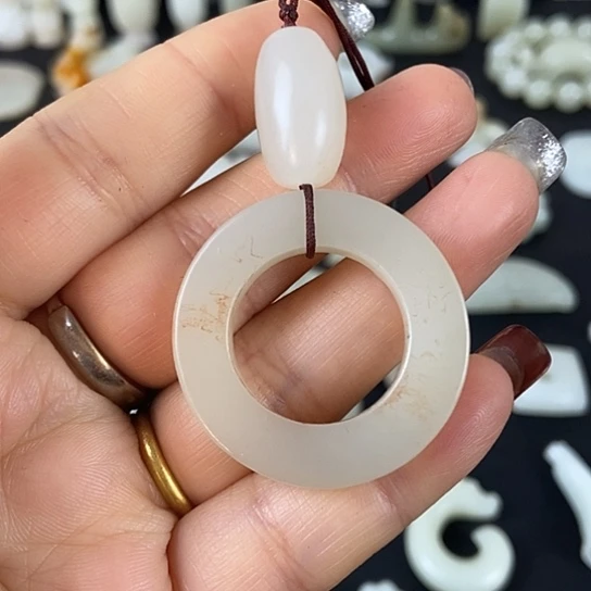 和田玉（糖玉）未镶嵌挂件