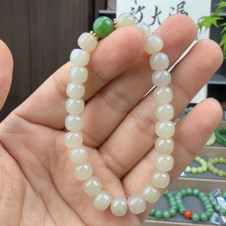 手串未镶嵌和田玉藕粉设计款骨珠手串