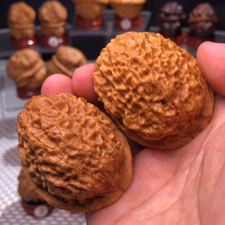 文玩核桃把件15绣花鞋