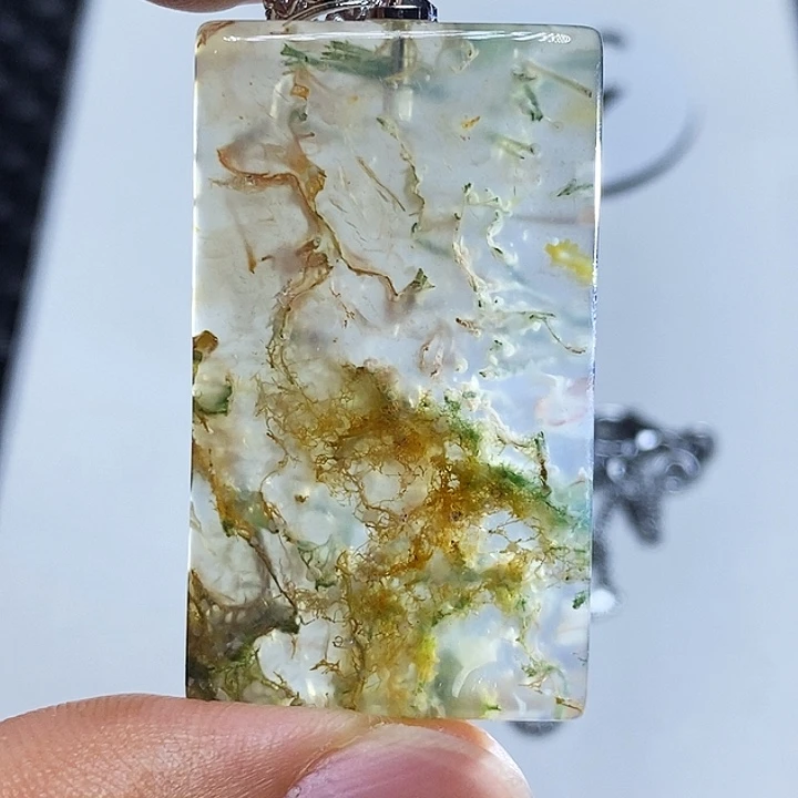 江***宝玛瑙/玉髓颈饰未镶嵌