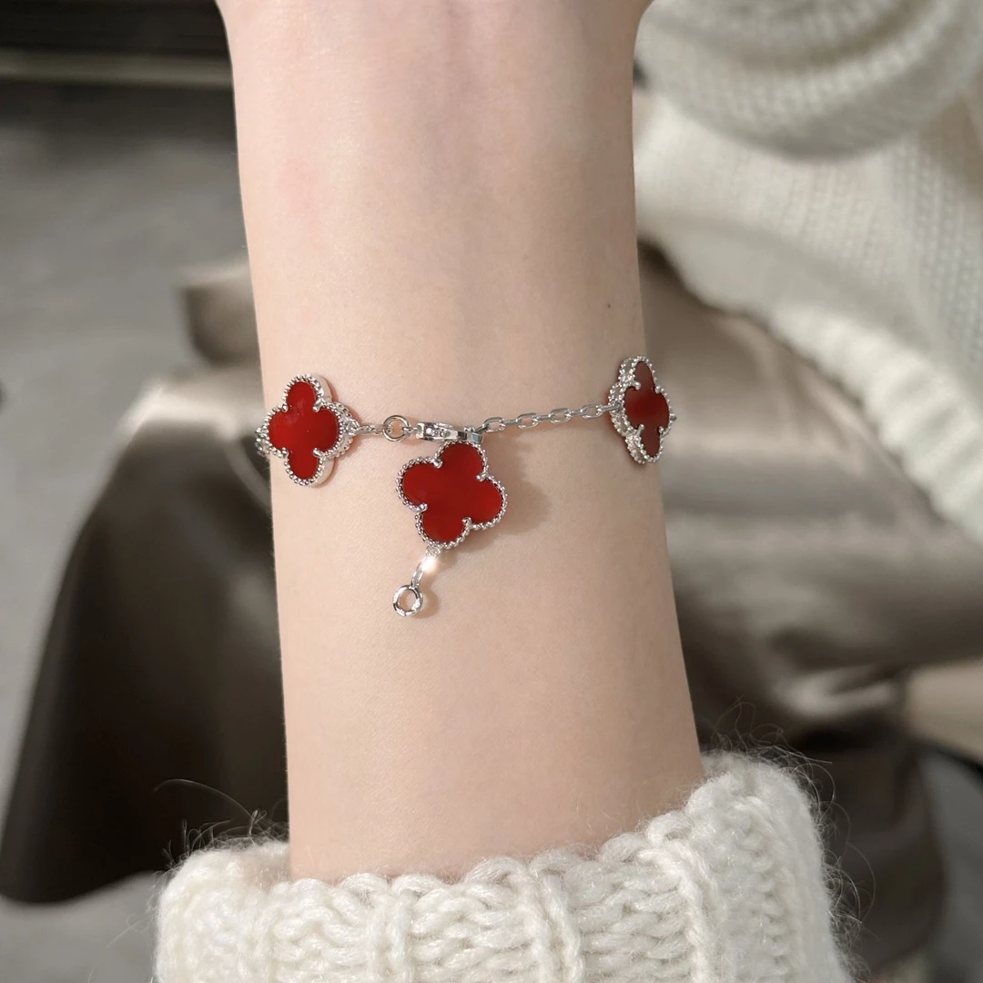 早兰 925银手链 【赤彤手链】S925四叶草红色气质轻奢百搭大花手链