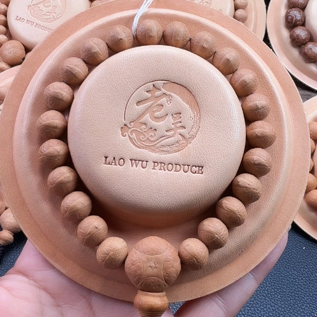 凤眼菩提吊坠精品尖货11mm矮桩玉化皮质毕业级