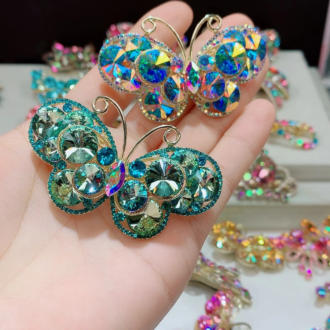 皮质铁合金发饰等