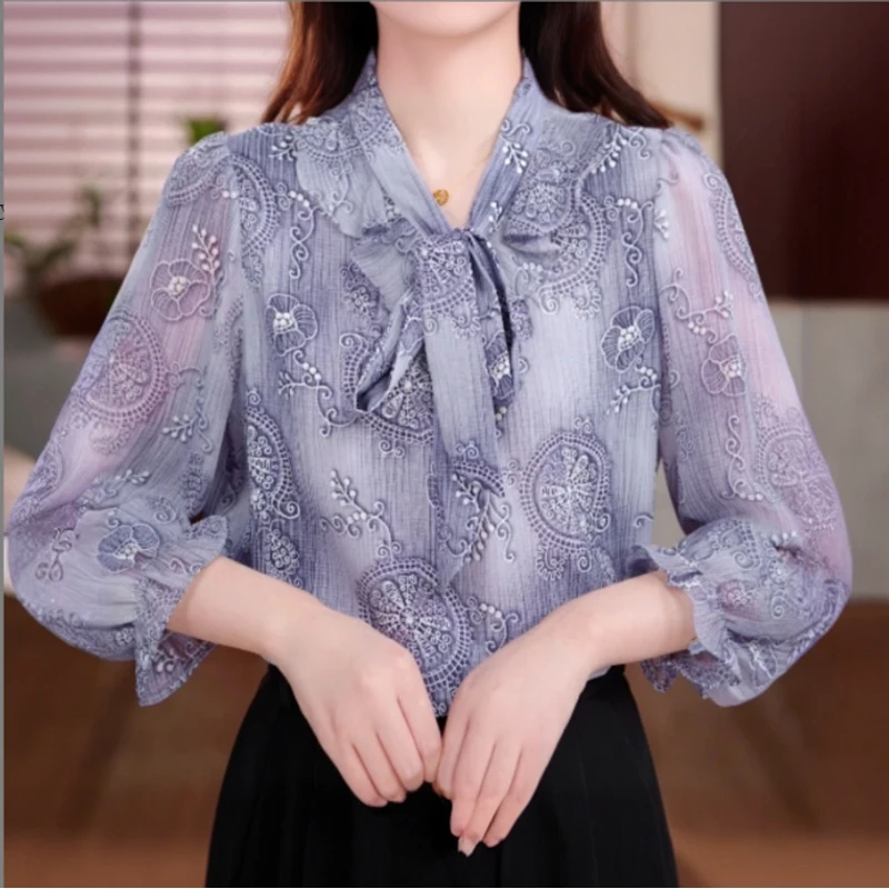 2025系带轻熟风V领常规四季通用衬衫复古女春夏薄款印染时尚衬衣