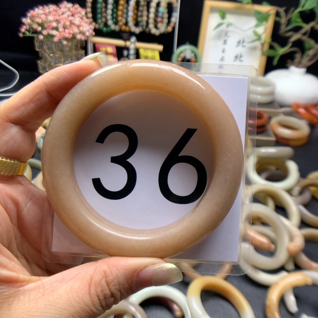 石英质玉手镯未镶嵌清**月