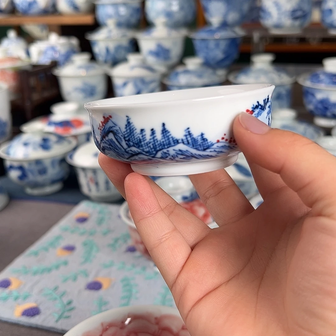 阿***妩杯。