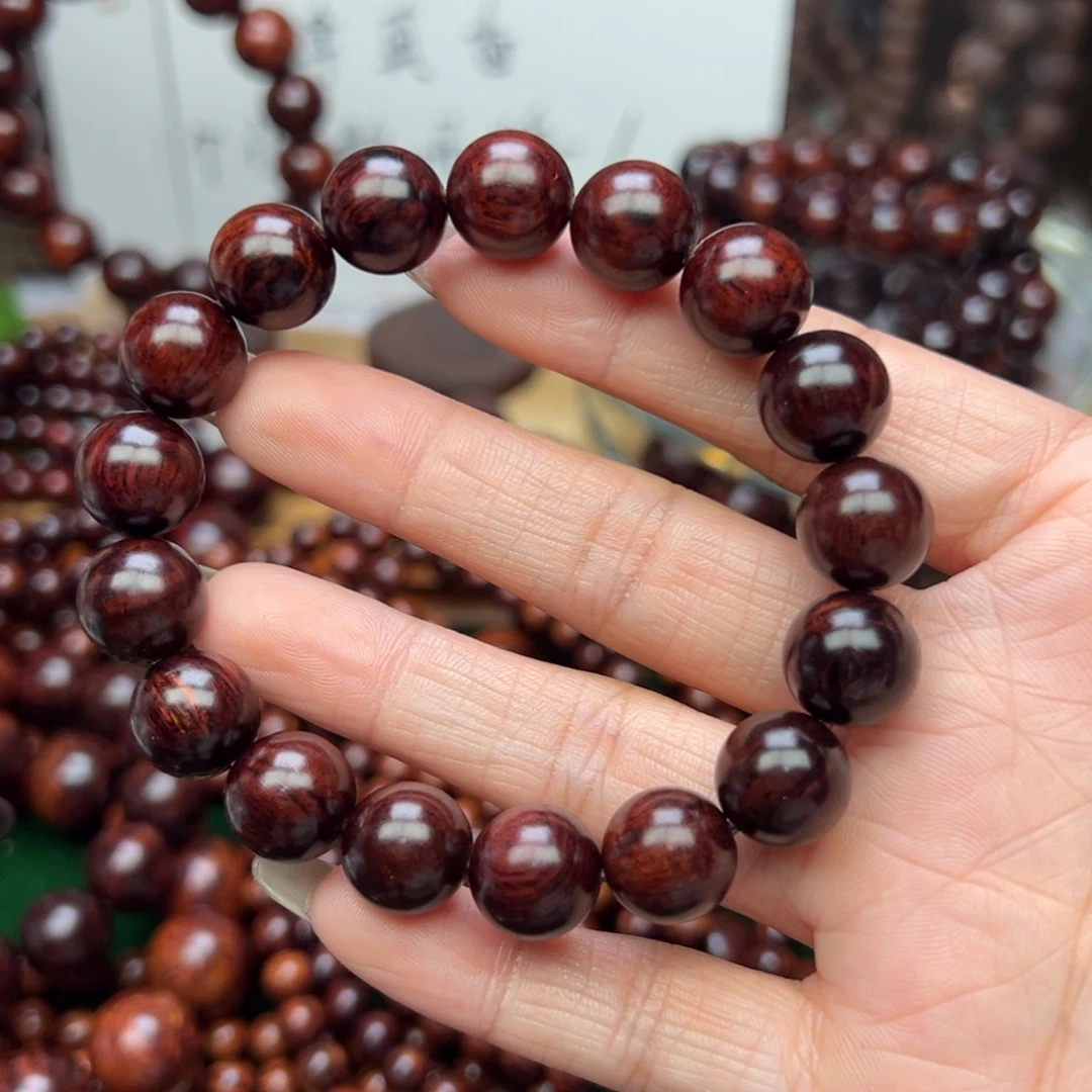降真香其他海南红降1.2圆珠芝麻纹。