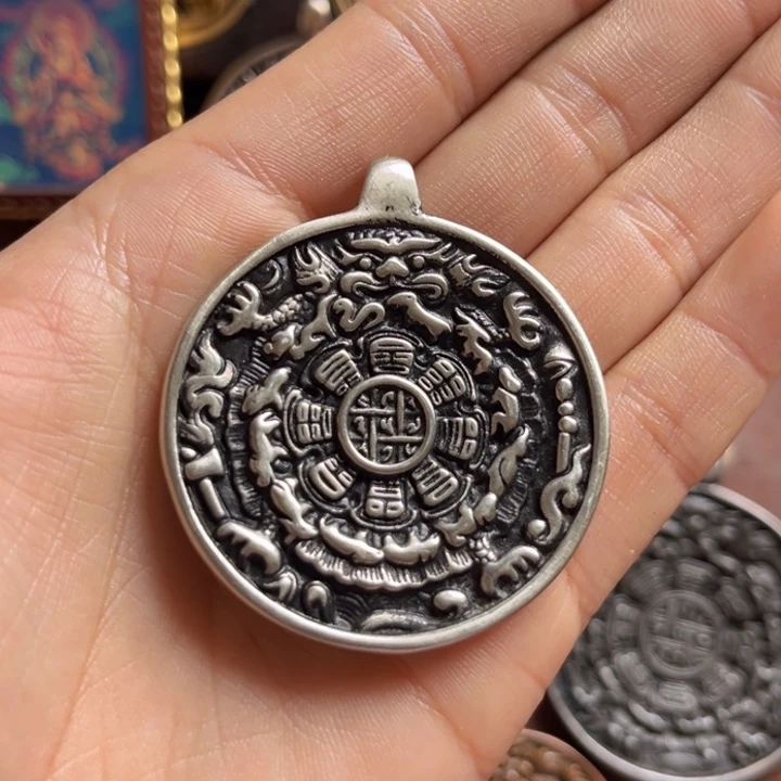 颈饰琉璃l**s喜欢的朋友