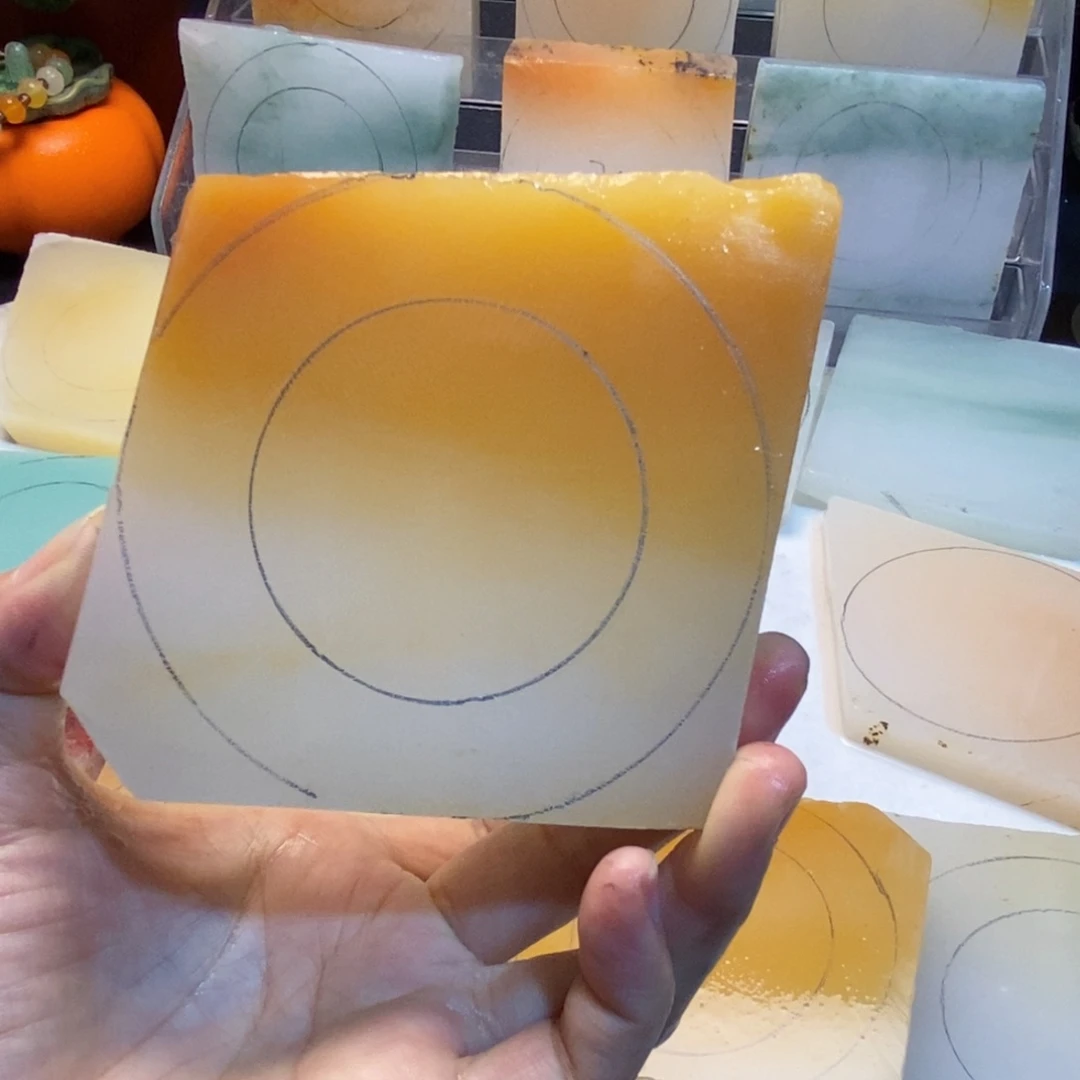 灵***素定制石英质玉（天山翠）金丝玉