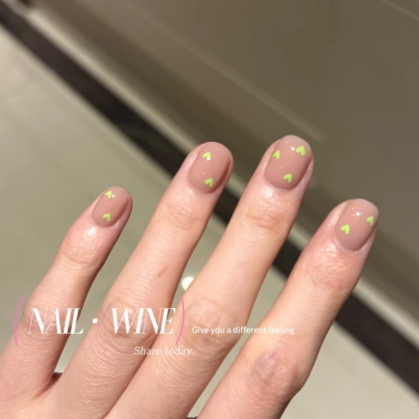 小小爱心  纯手工手绘爱心磨砂基础黑色百搭可爱穿戴甲