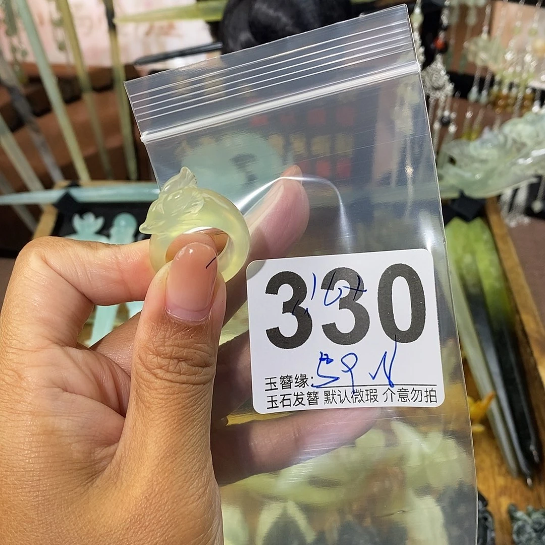 丶***茶未镶嵌蛇纹石玉发饰