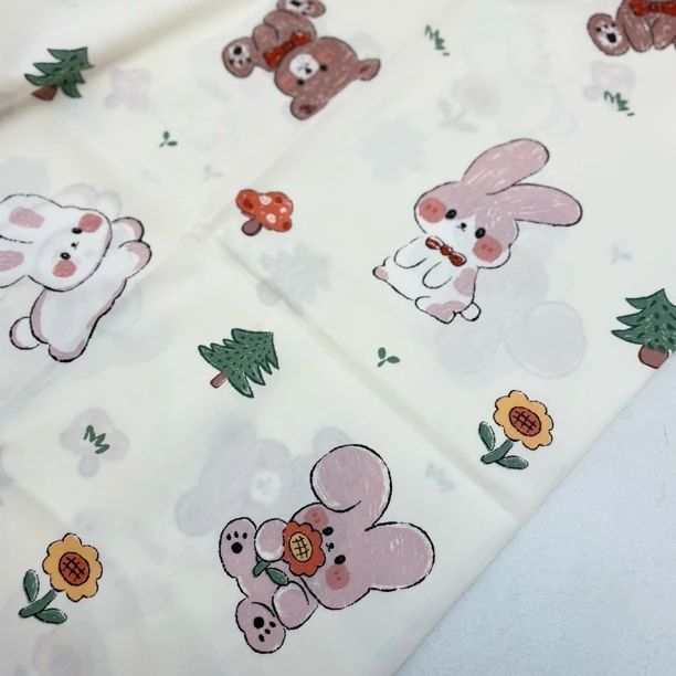 H1365 棉布60支贡缎棉可做床品，幅宽160cm，拍一件是一米