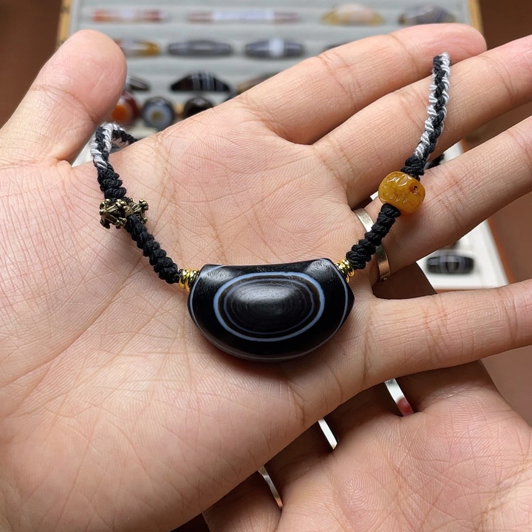 尚***堂玛瑙/玉髓锁骨未镶嵌