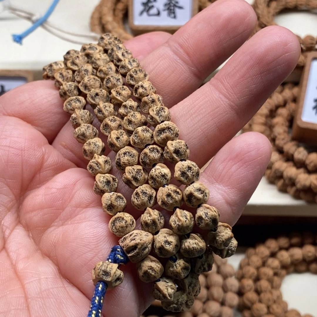 忧***翔吊坠柏香籽/百香籽