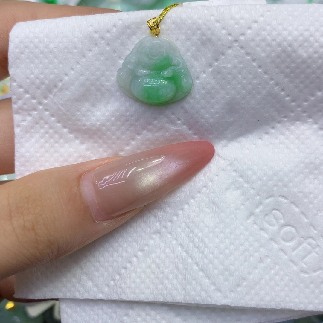翡翠18K金镶嵌颈饰11111111111