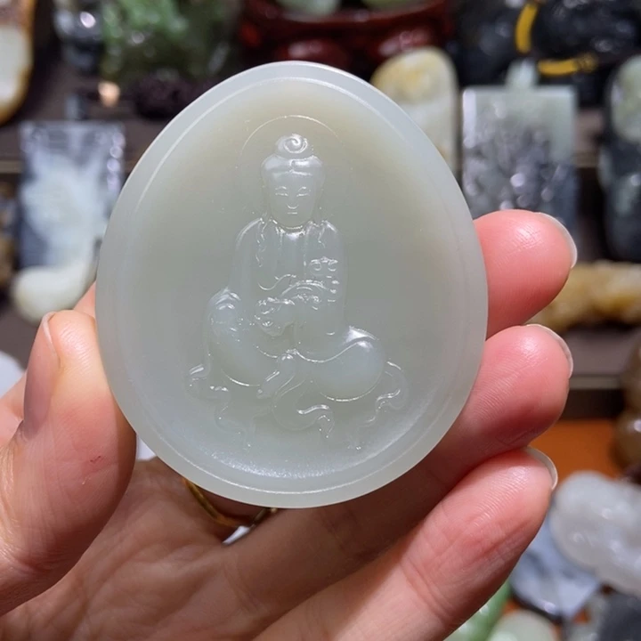 颈饰未镶嵌和田玉