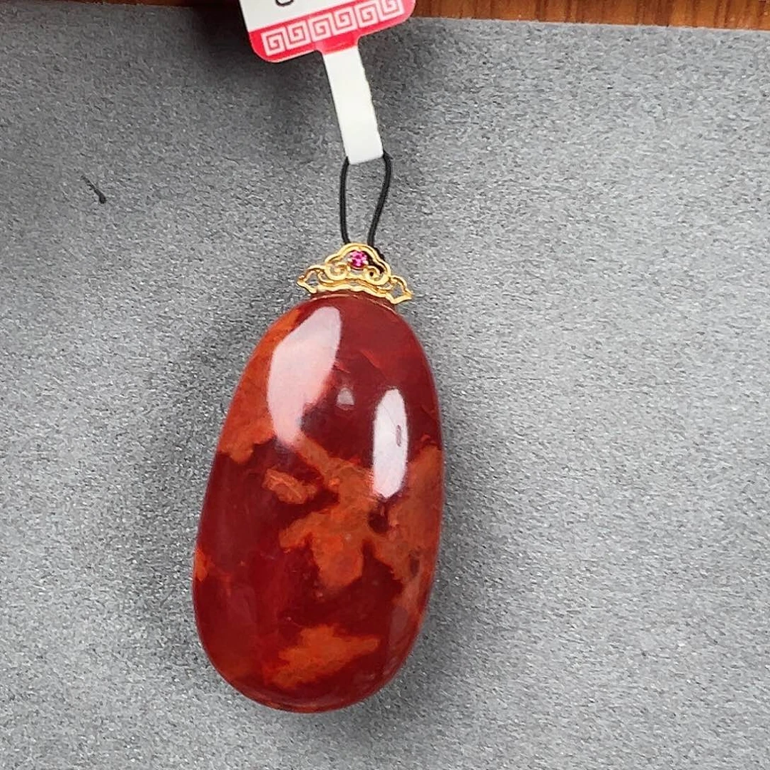 南红玛瑙未镶嵌挂件