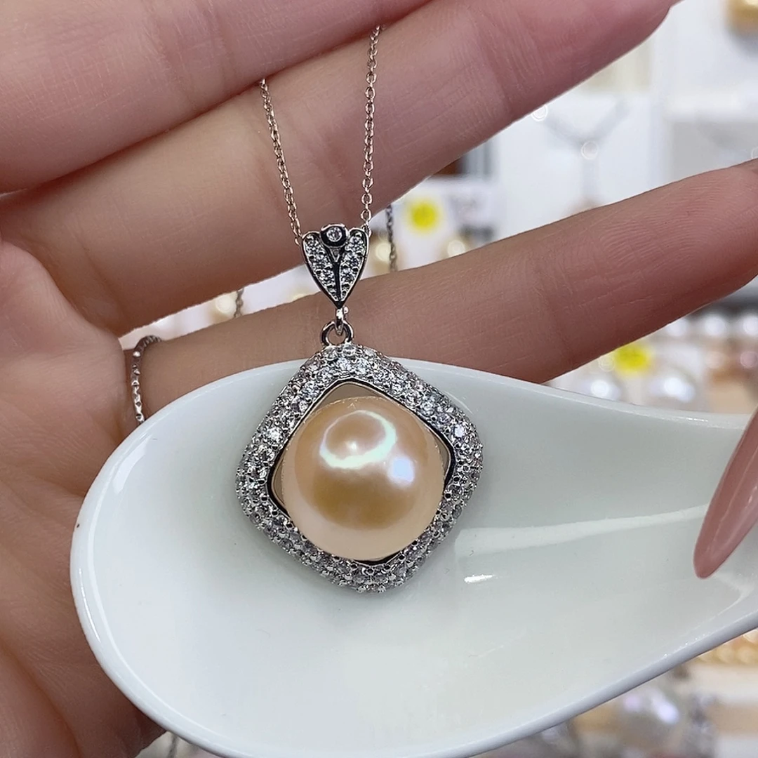 淡水珍珠颈饰合金F