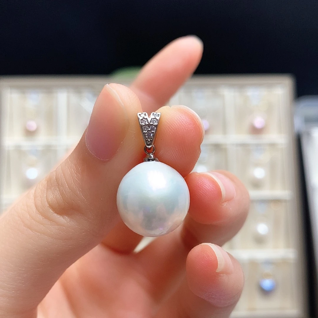 淡水珍珠合金颈饰