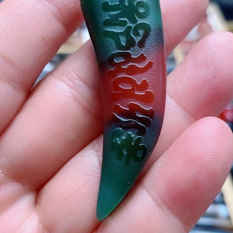 玛瑙/玉髓颈饰合金