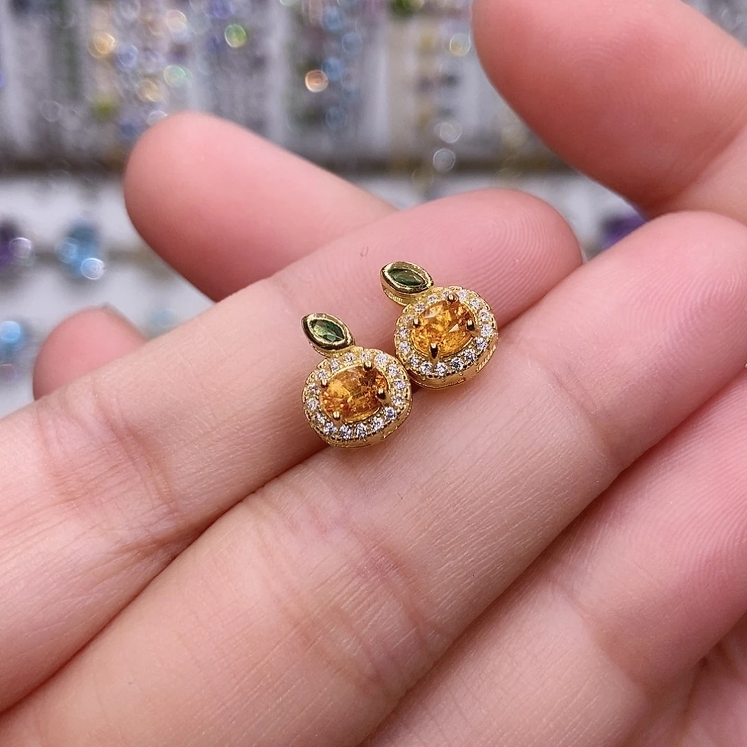 耳饰石榴石（芬达石）银S925镶嵌