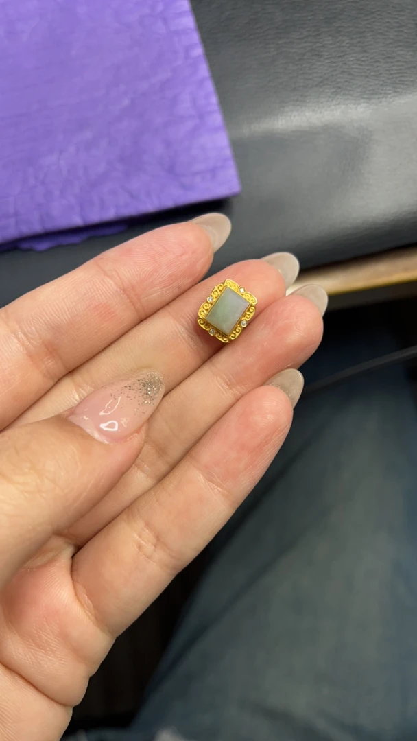 天然南非舒俱来吊坠