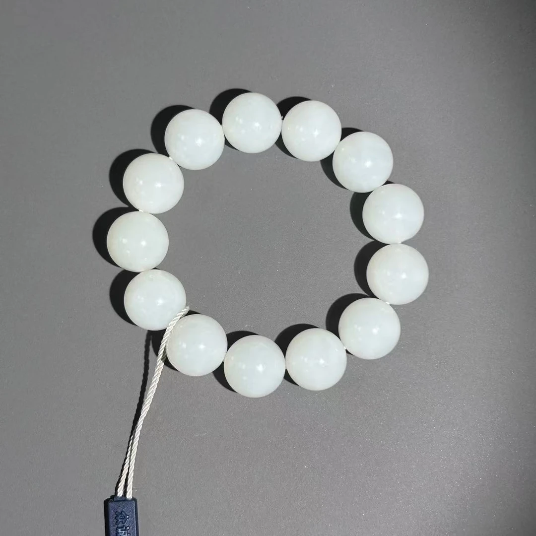 创汇和田玉手串